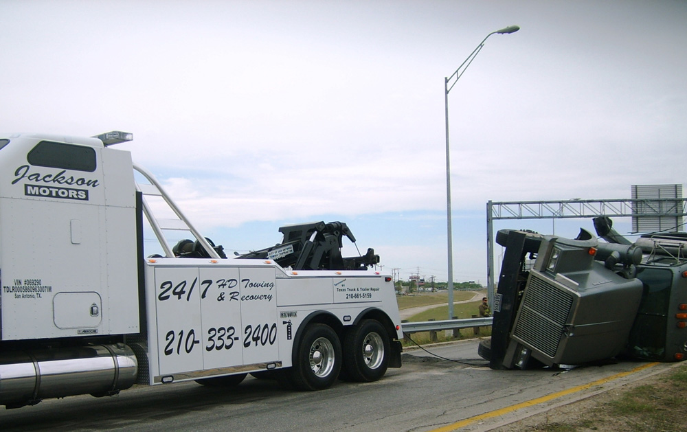 truck rollover recovery